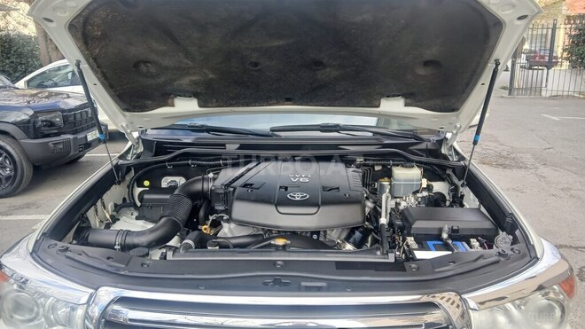 Toyota Land Cruiser 2009, 200,000 km - 4.0 л - Göyçay