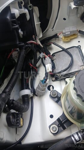 Toyota Land Cruiser 2009, 200,000 km - 4.0 л - Göyçay