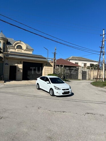 Hyundai Accent 2012, 204,000 km - 1.6 l - Bakı