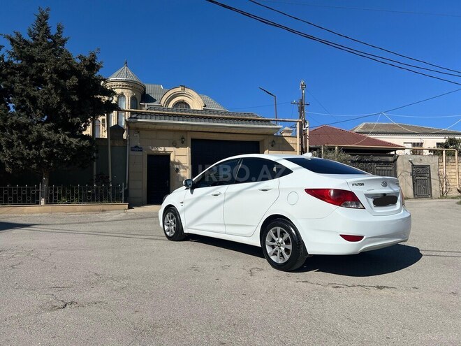 Hyundai Accent 2012, 204,000 km - 1.6 l - Bakı