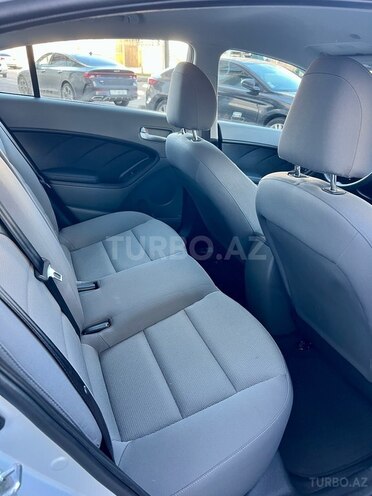 Kia Forte 2017, 79,400 km - 2.0 l - Bakı