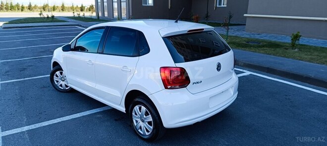 Volkswagen Polo 2012, 271,300 km - 1.4 l - Sumqayıt