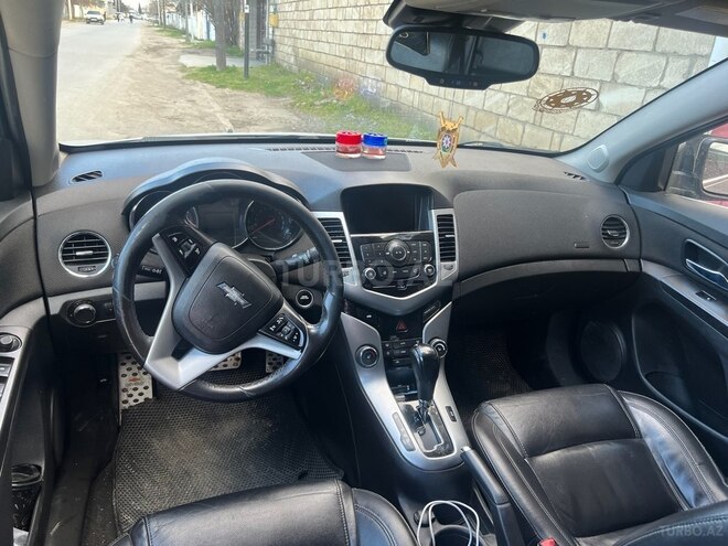 Chevrolet Cruze 2015, 370,000 km - 1.4 l - Şirvan