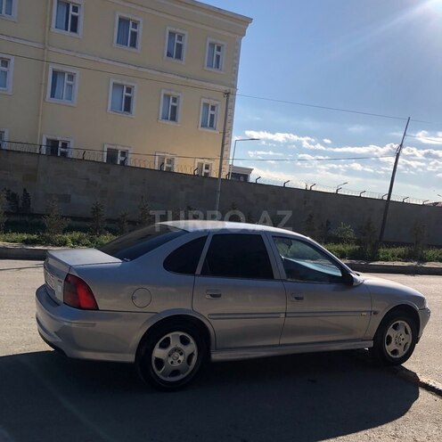 Opel Vectra 2000, 480,000 km - 2.0 l - Bakı