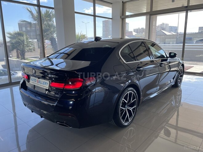 BMW 530e-4