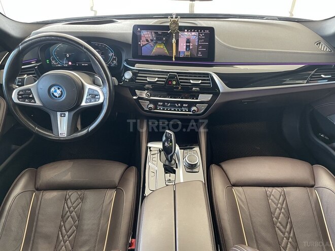 BMW 530e-9