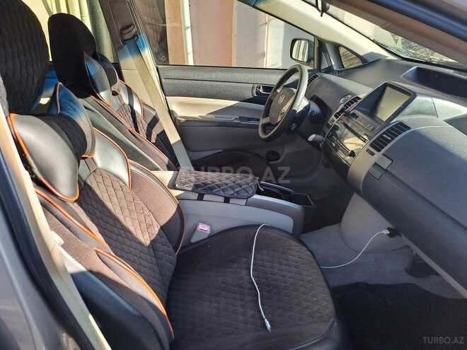 Toyota Prius 2009, 180,000 km - 1.5 л - Bakı