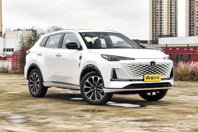 Changan CS 55 Plus 2025, 0 km - 1.5 l - Bakı