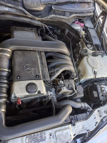 Mercedes C 250 d 1998, 250,000 km - 2.5 л - Bakı