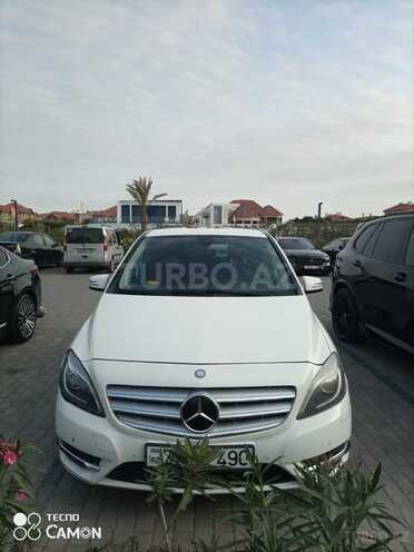 Mercedes B 200 2013, 254,000 km - 1.8 l - Bakı