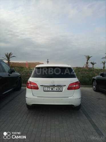 Mercedes B 200 2013, 254,000 km - 1.8 l - Bakı