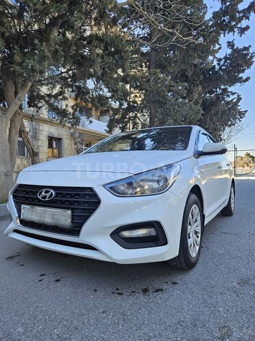 Hyundai Accent 2017, 188,000 km - 1.4 л - Bakı