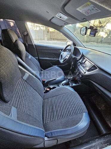 Hyundai Accent 2017, 188,000 km - 1.4 л - Bakı