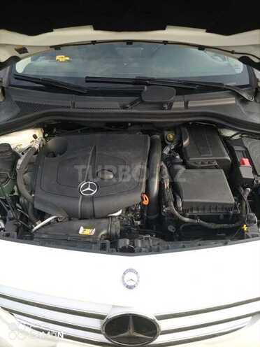 Mercedes B 200 2013, 254,000 km - 1.8 l - Bakı