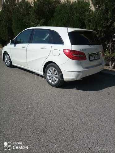 Mercedes B 200 2013, 254,000 km - 1.8 l - Bakı