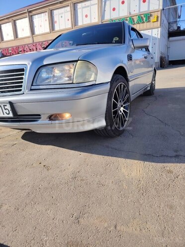 Mercedes C 200 1999, 247,150 km - 2.0 л - Gədəbəy