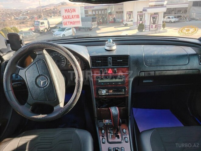 Mercedes C 200 1999, 247,150 km - 2.0 л - Gədəbəy