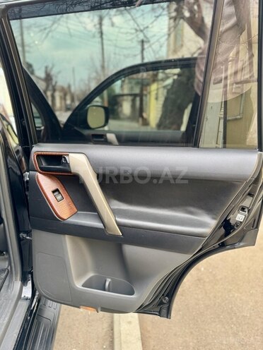 Toyota Land Cruiser Prado 2013, 143,000 km - 2.7 l - Gəncə