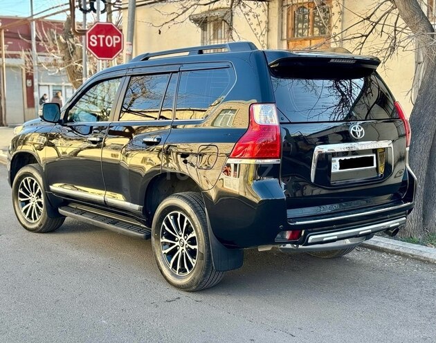 Toyota Land Cruiser Prado 2013, 143,000 km - 2.7 l - Gəncə