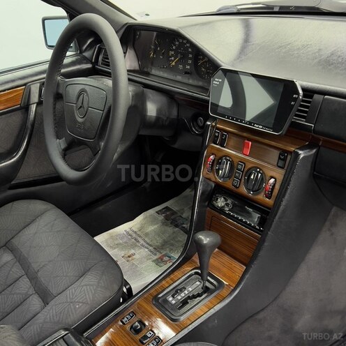 Mercedes E 200 1994, 139,111 km - 2.0 l - Sumqayıt