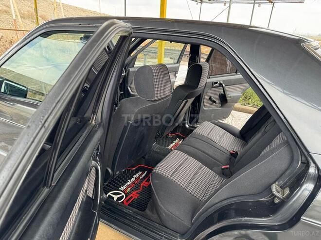 Mercedes 190 1992, 139,000 km - 2.0 l - Gəncə