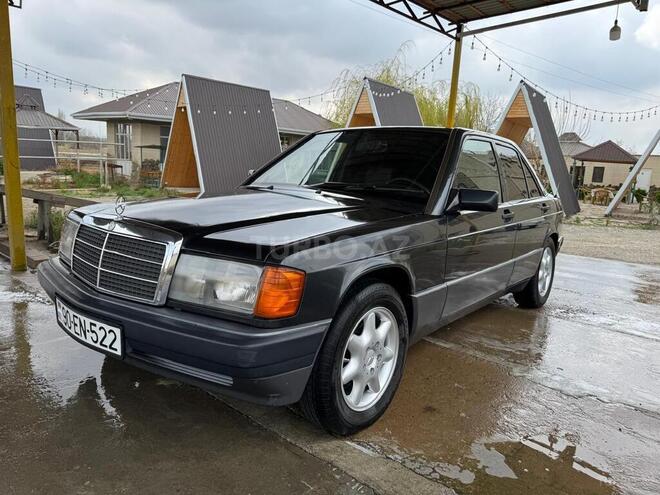 Mercedes 190 1992, 139,000 km - 2.0 l - Gəncə