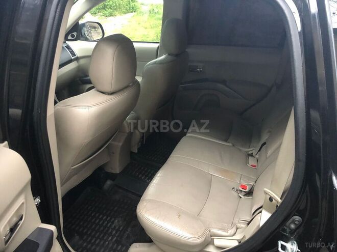 Mitsubishi Outlander 2008, 300,000 km - 3.0 l - Bakı