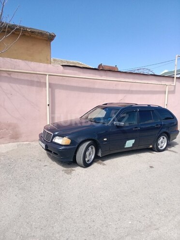 Mercedes C 180 2000, 420,000 km - 1.8 l - Bakı