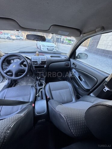 Nissan Sunny 2004, 404,000 km - 1.3 l - Bakı