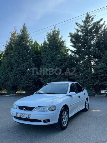 Opel Vectra 2000, 325,000 km - 1.8 l - Qazax