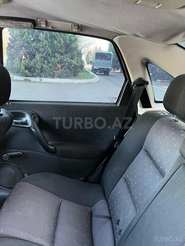 Opel Vectra 2000, 325,000 km - 1.8 l - Qazax
