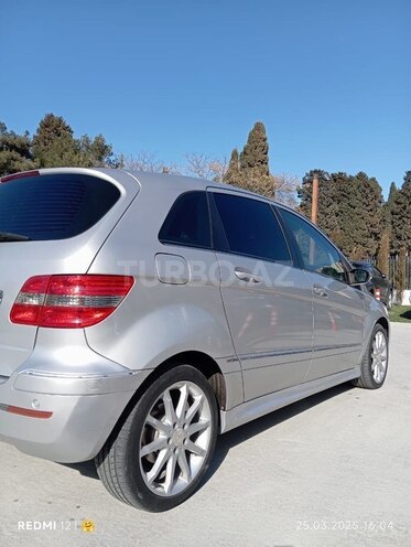 Mercedes B 170 2008, 98,000 km - 1.7 л - Bakı