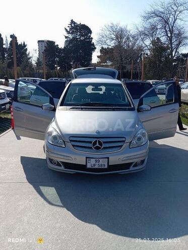 Mercedes B 170 2008, 98,000 km - 1.7 л - Bakı
