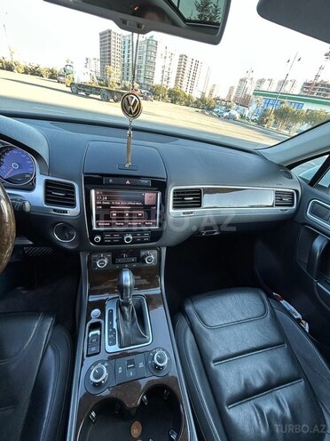 Volkswagen Touareg 2013, 179,000 km - 3.6 l - Bakı
