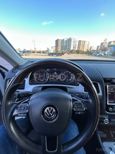 Volkswagen Touareg 2013, 179,000 km - 3.6 l - Bakı