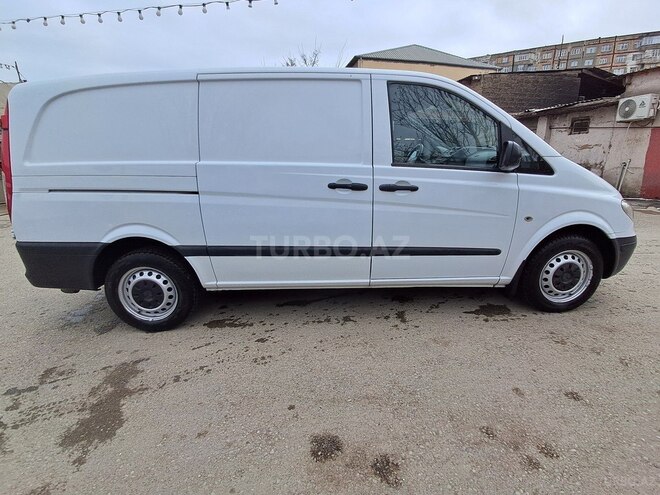 Mercedes Vito 111 2010, 322,500 km - 2.2 l - Bakı