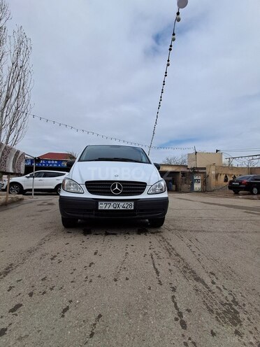 Mercedes Vito 111 2010, 322,500 km - 2.2 l - Bakı