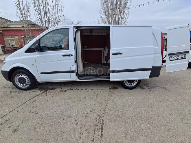 Mercedes Vito 111 2010, 322,500 km - 2.2 l - Bakı