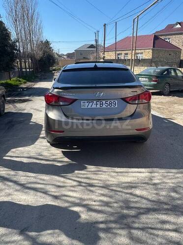 Hyundai Elantra 2015, 150,000 km - 2.0 l - Bakı
