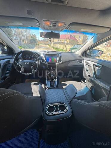 Hyundai Elantra 2015, 150,000 km - 2.0 l - Bakı
