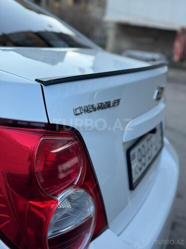 Chevrolet Aveo-4