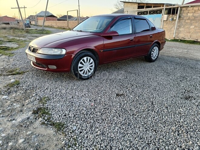 Opel Vectra 1997, 350,000 km - 2.0 l - Sumqayıt