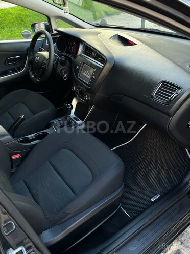 Kia Ceed 2016, 216,000 km - 1.6 l - Bakı