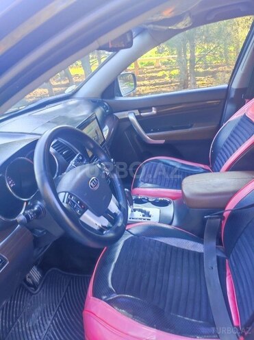Kia Sorento-9