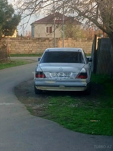 Mercedes E 200 1994, 400,000 km - 2.0 l - Masallı