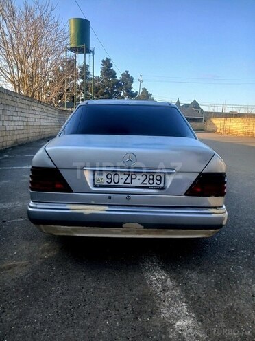 Mercedes E 200 1994, 400,000 km - 2.0 l - Masallı