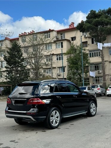 Mercedes ML 350 4MATIC 2012, 275,000 km - 3.0 l - Bakı
