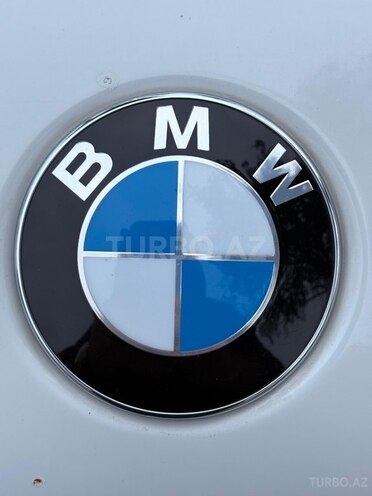 BMW X5 2001, 270,000 km - 4.4 l - Gəncə