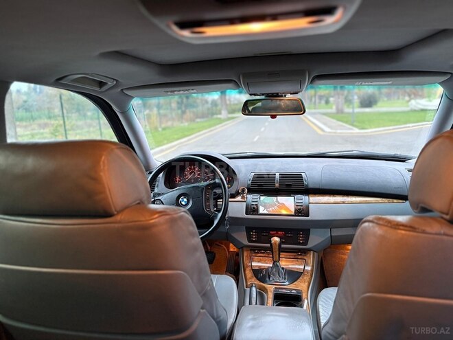 BMW X5 2001, 270,000 km - 4.4 l - Gəncə