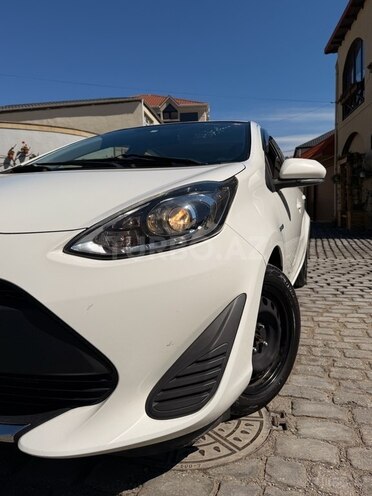 Toyota Aqua 2019, 108,000 km - 1.5 л - Bakı